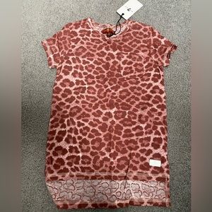 Brand new 7 for All Mankind t-shirt in 5T